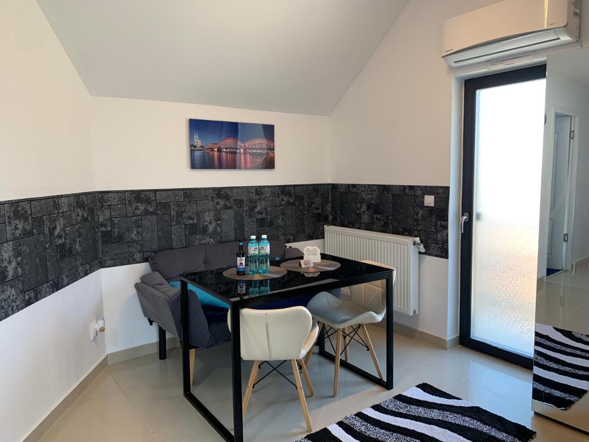 Anastasia'S Villa Iasi Ngoại thất bức ảnh
